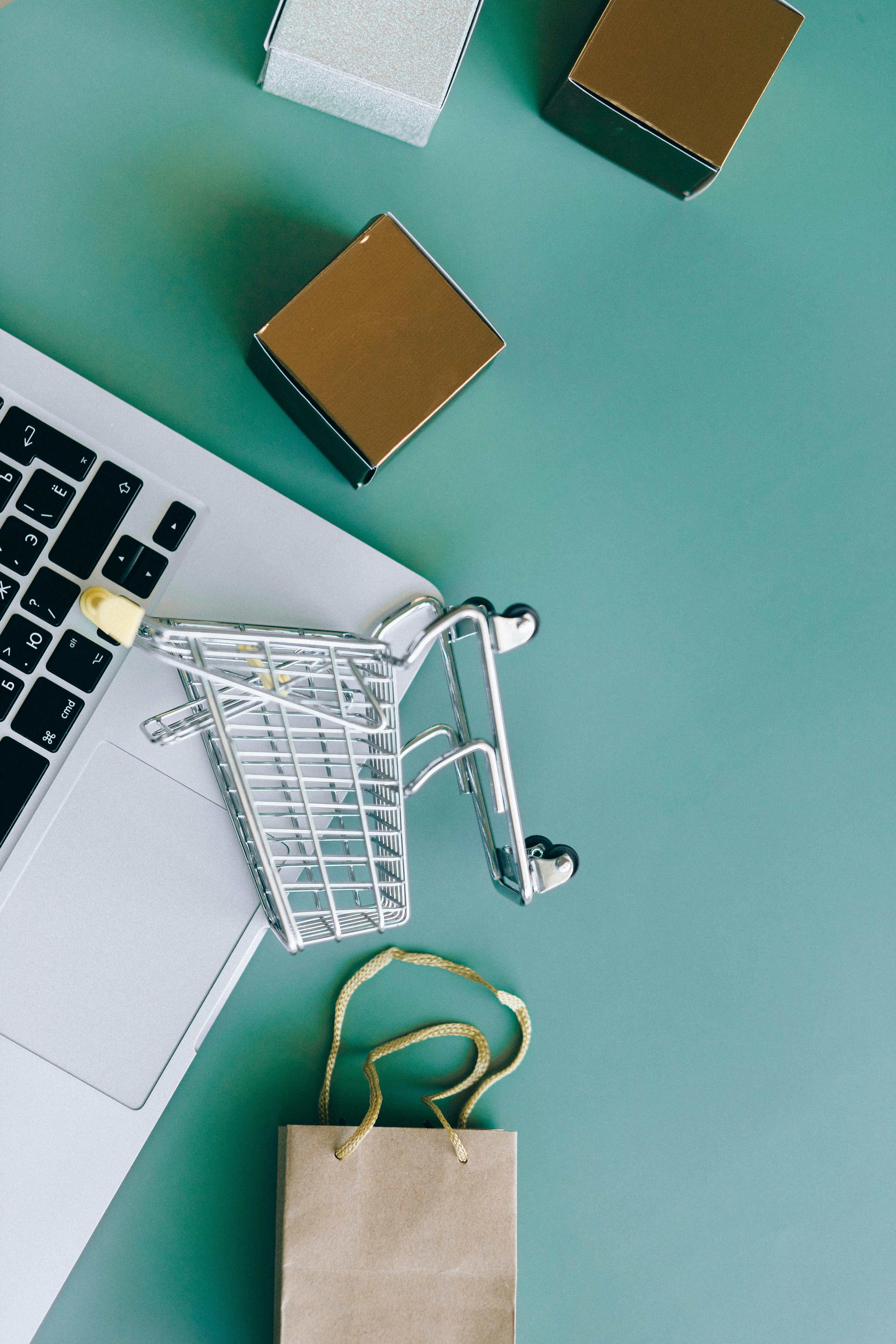 Fulfillment Dordrecht voor webshops met zorgvuldig ingepakte pakketten